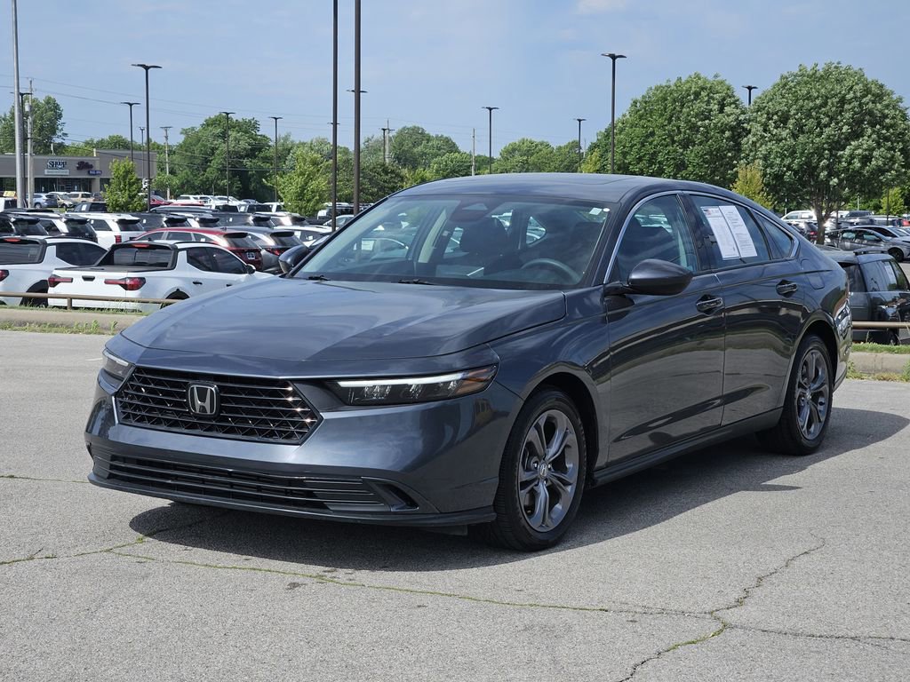 Used 2024 Honda Accord EX image 2