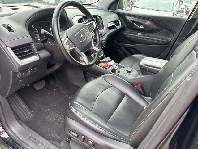 Used 2023 GMC Terrain SLT w/ Elevation Edition image 19