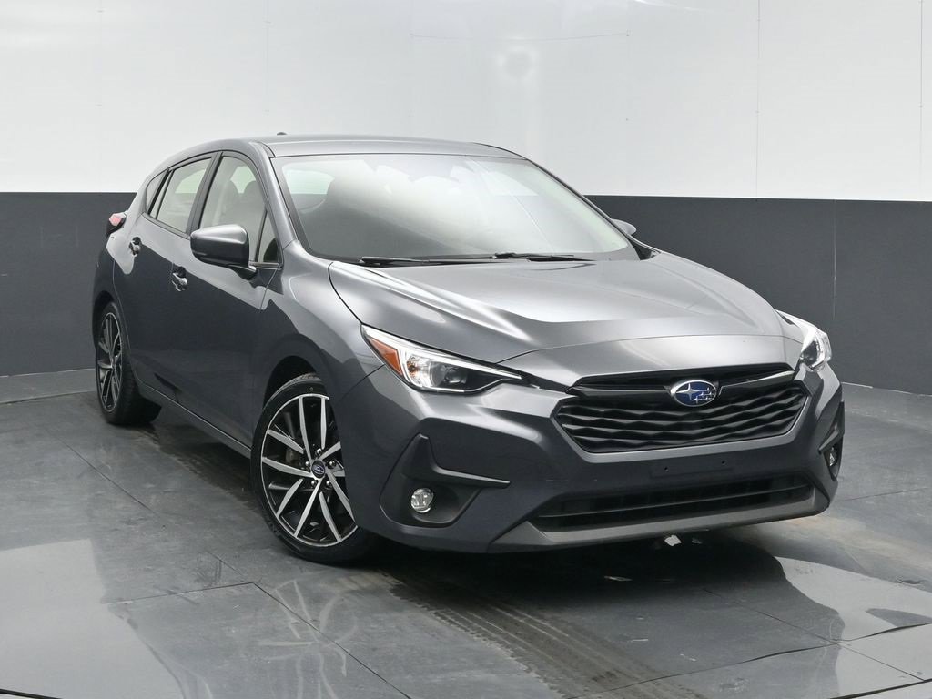 Used 2024 Subaru Impreza 2.0i Sport image 2