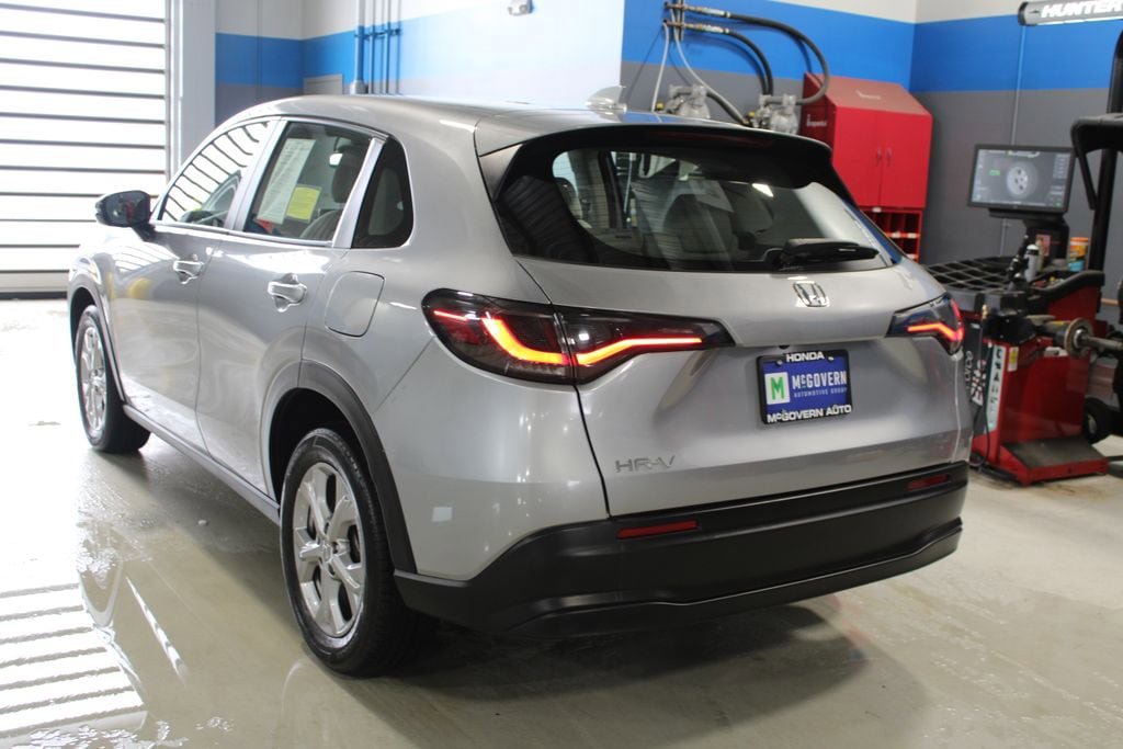 Used 2024 Honda HR-V LX image 35