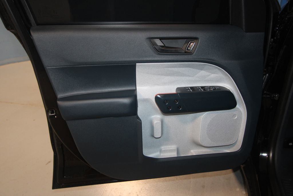 Used 2024 Ford Maverick XLT w/ Equipment Group 300A Standard image 5