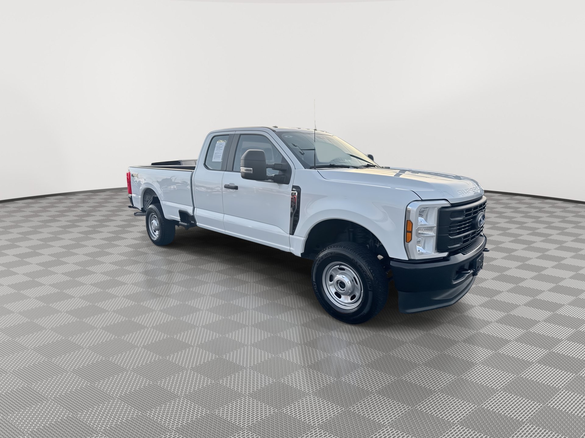 Used 2025 Ford F250 XL w/ Snow Plow Prep Package AWD/4WD image 2