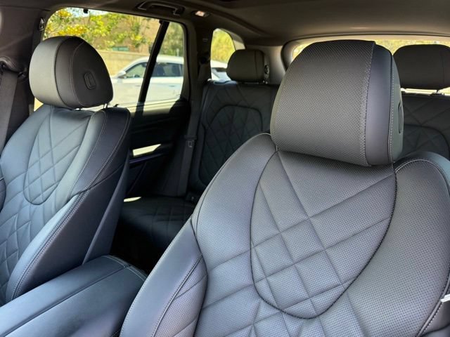Certified 2024 BMW X5 xDrive50e w/ Executive Package AWD/4WD image 21