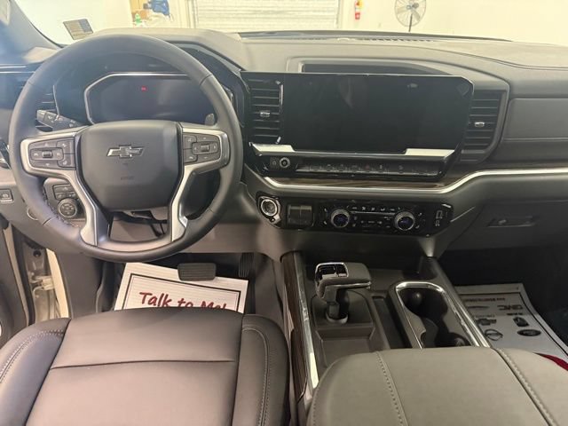 New 2026 Chevrolet Silverado 1500 RST AWD/4WD image 16