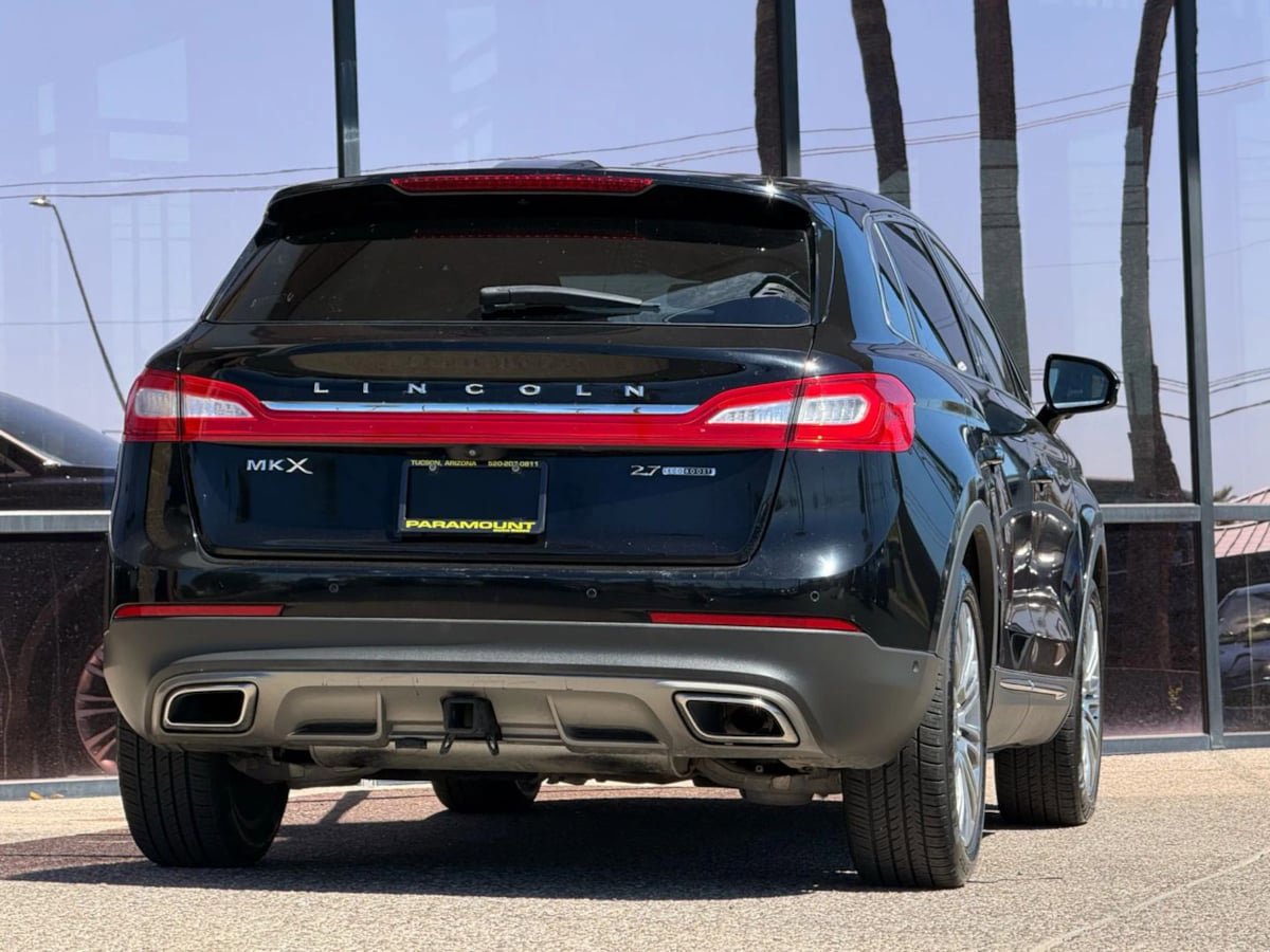 Used 2016 Lincoln MKX Reserve w/ Technology Package image 11