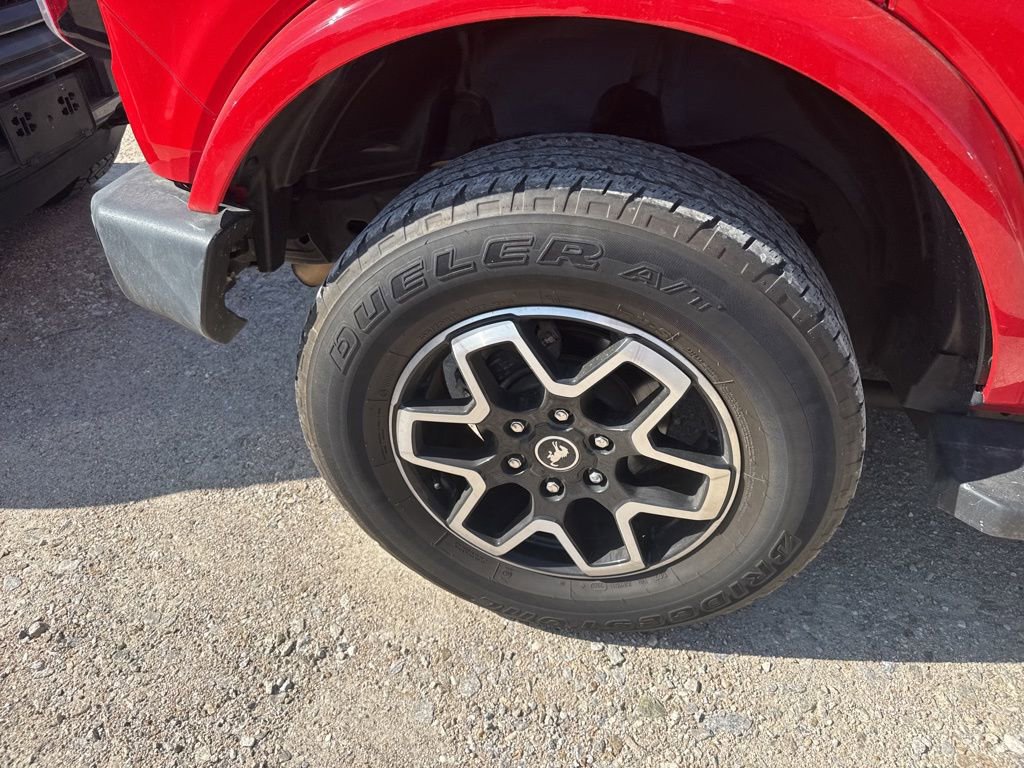 Used 2022 Ford Bronco Outer Banks image 15