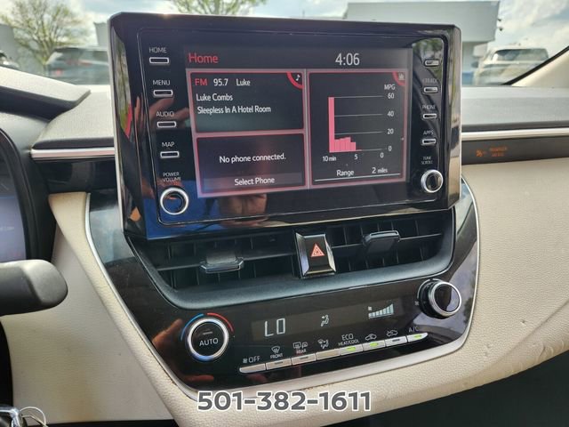 Used 2020 Toyota Corolla LE FWD image 22