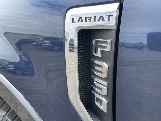 Used 2020 Ford F350 Lariat w/ Lariat Ultimate Package AWD/4WD image 2