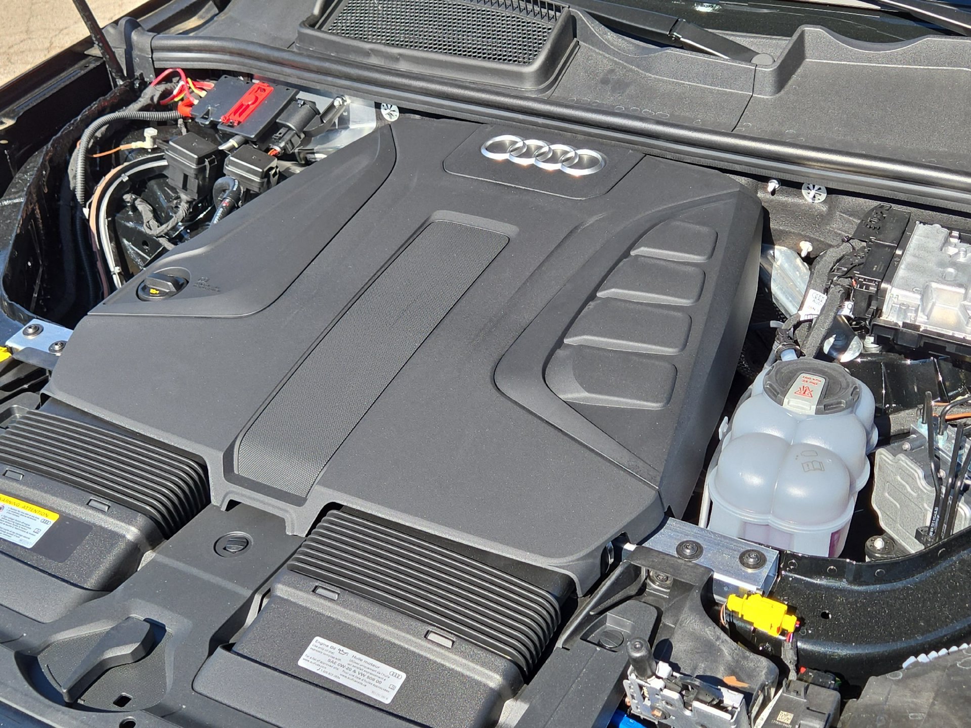New 2026 Audi Q7 2.0T Premium AWD/4WD image 10