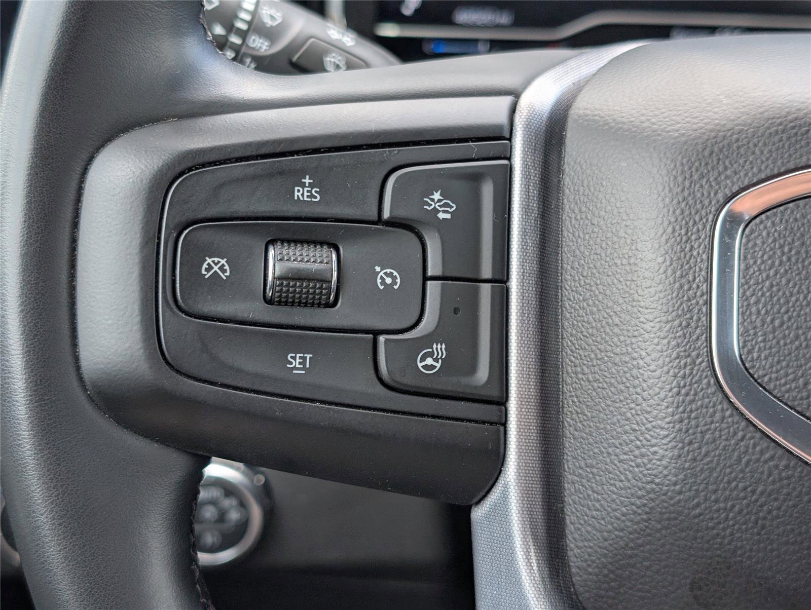 Used 2023 GMC Sierra 1500 Elevation image 23