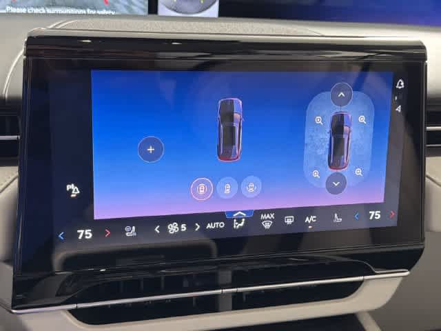 New 2026 Lincoln Nautilus Premier AWD/4WD image 7