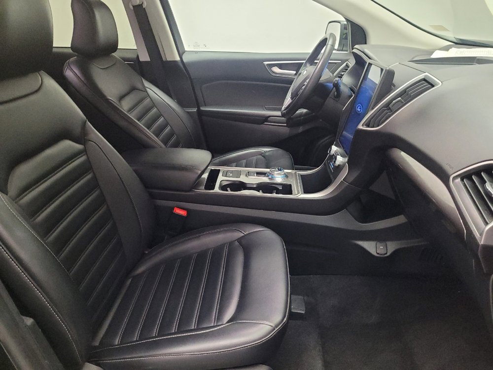 Used 2024 Ford Edge SEL image 21