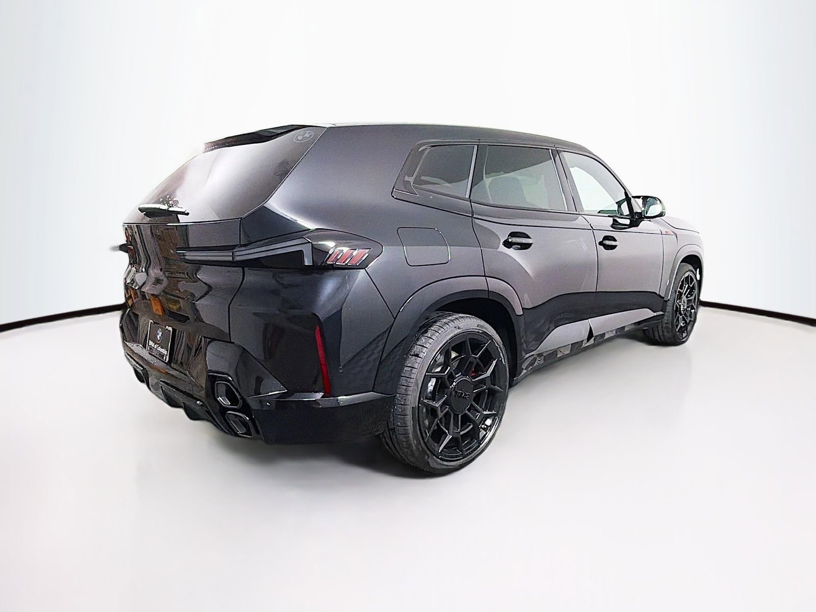 New 2026 BMW XM Label Red image 7