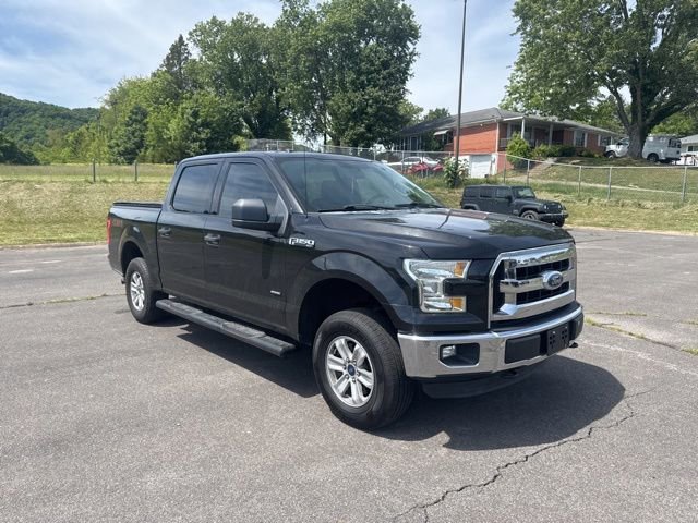 Used 2015 Ford F150 XLT w/ Trailer Tow Package AWD/4WD image 2