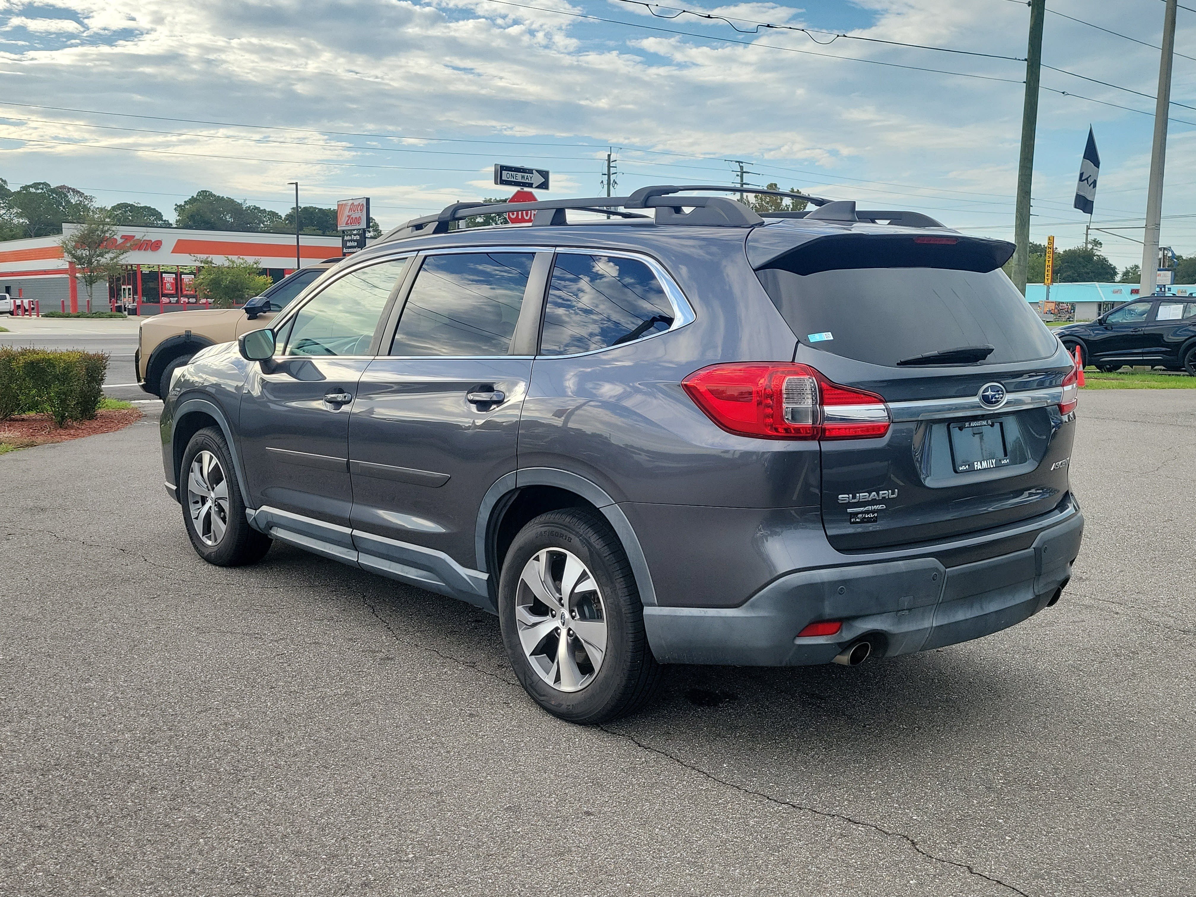 Used 2019 Subaru Ascent Premium AWD/4WD image 4