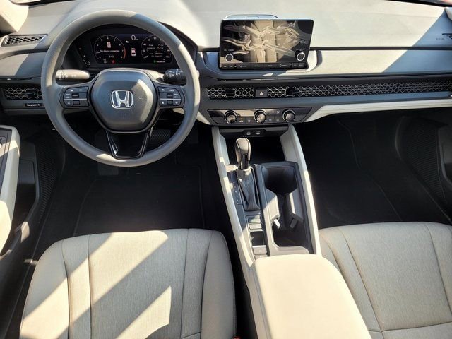 Used 2025 Honda Accord LX image 31