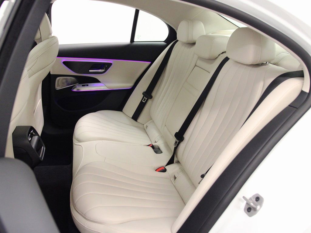 Certified 2024 Mercedes-Benz E 350 4MATIC Sedan image 20