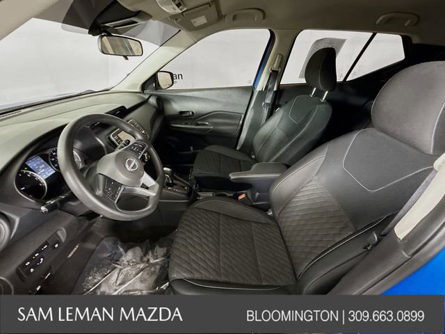 Used 2022 Nissan Kicks S image 19