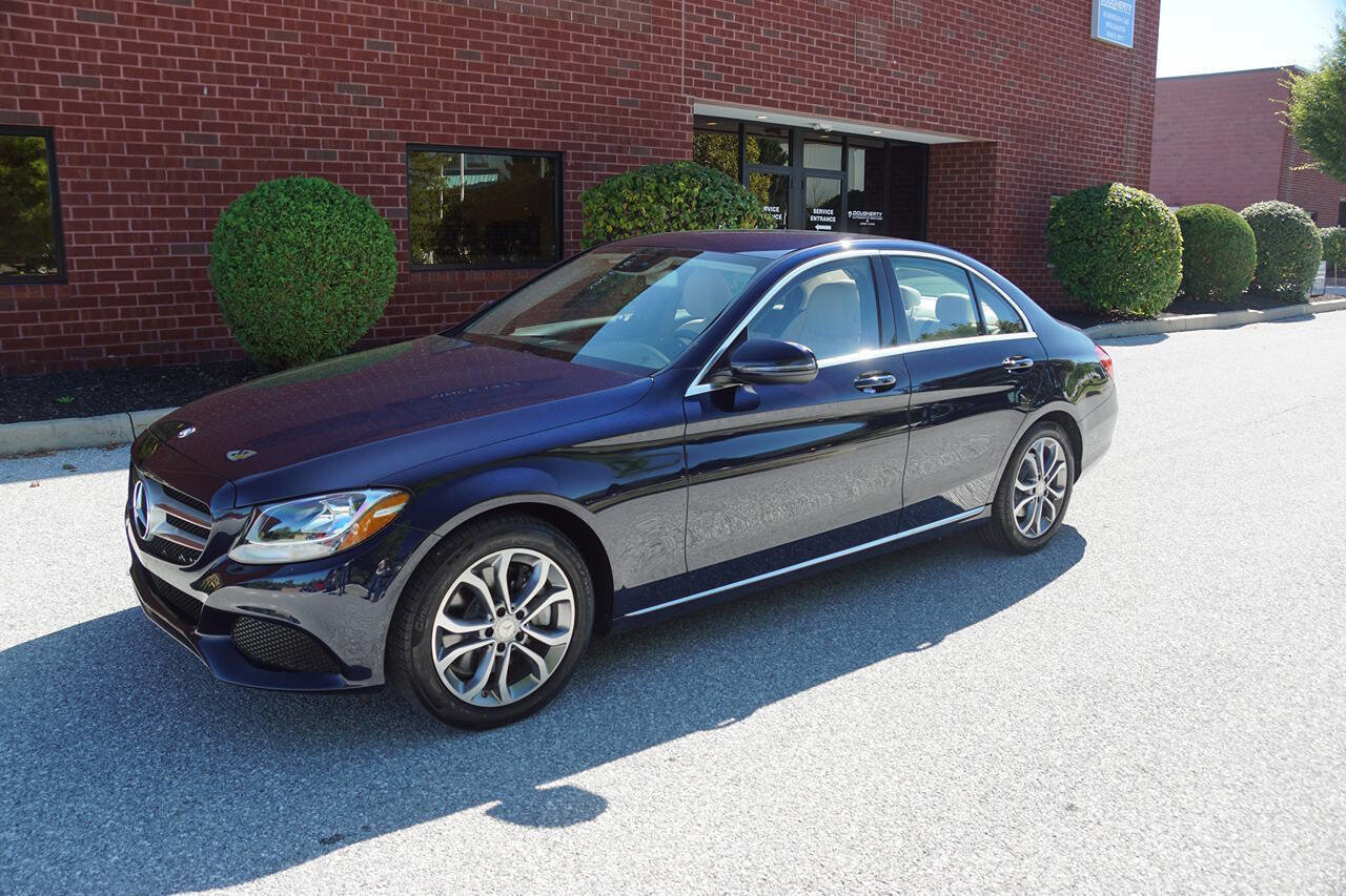 Used 2016 Mercedes-Benz C 300 Sedan image 1