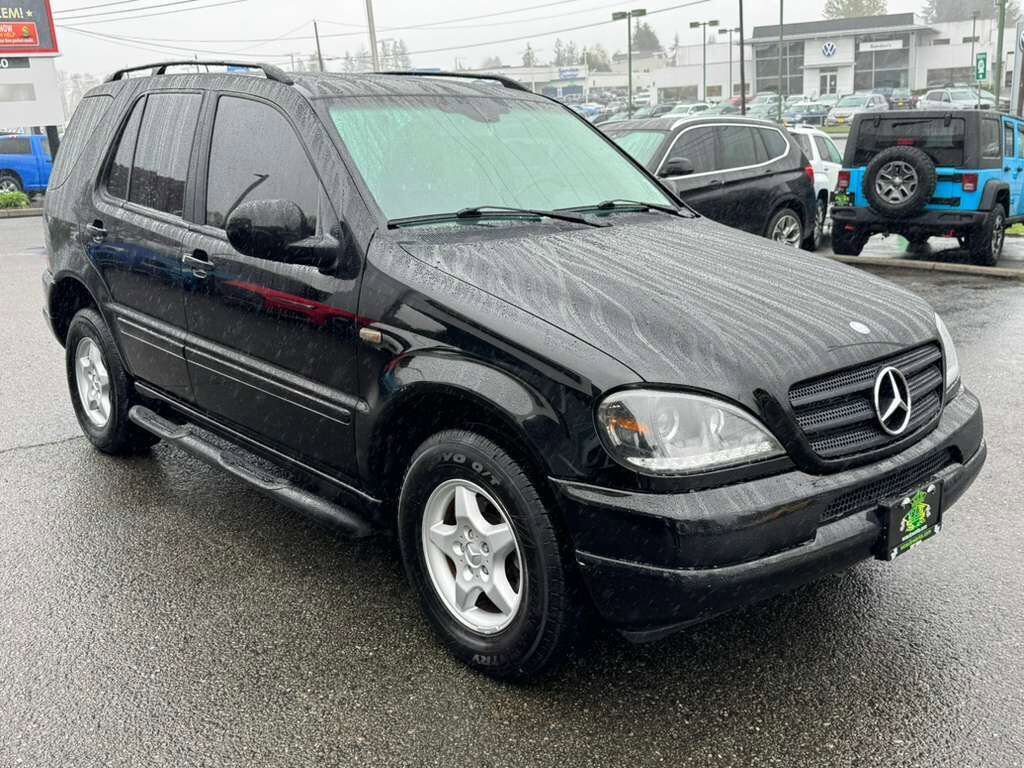 Used 2001 Mercedes-Benz ML 320 4MATIC image 11