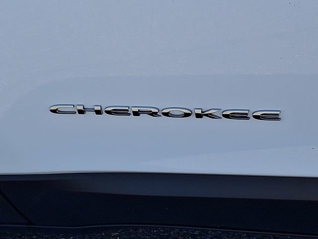 Used 2021 Jeep Cherokee Latitude Lux image 31