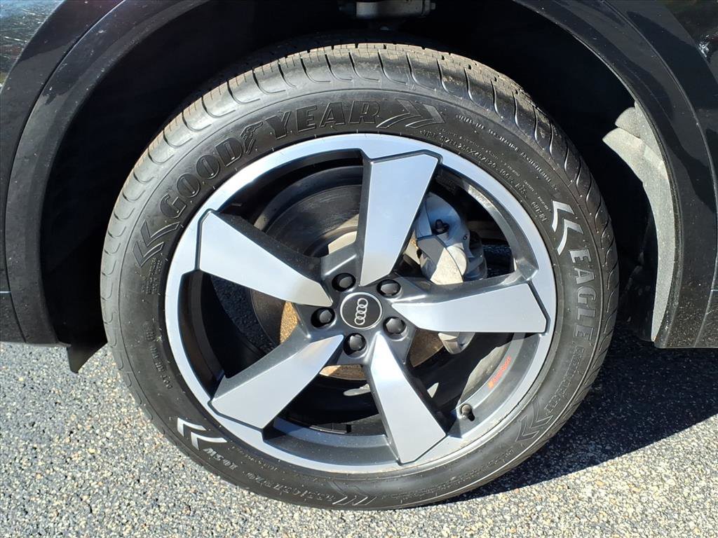 Used 2022 Audi Q5 2.0T Premium Plus image 6