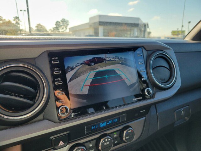 Used 2021 Toyota Tacoma TRD Off-Road w/ Technology Package image 23