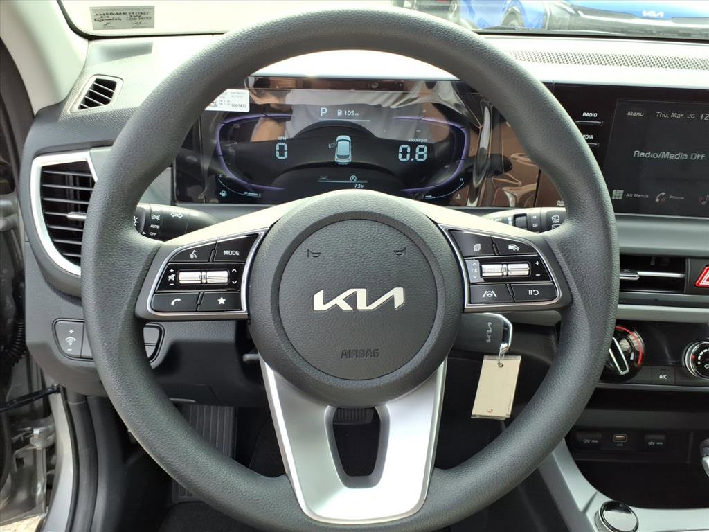 New 2026 Kia Seltos LX image 19
