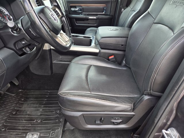 Used 2016 RAM 1500 Laramie w/ Convenience Group AWD/4WD image 11