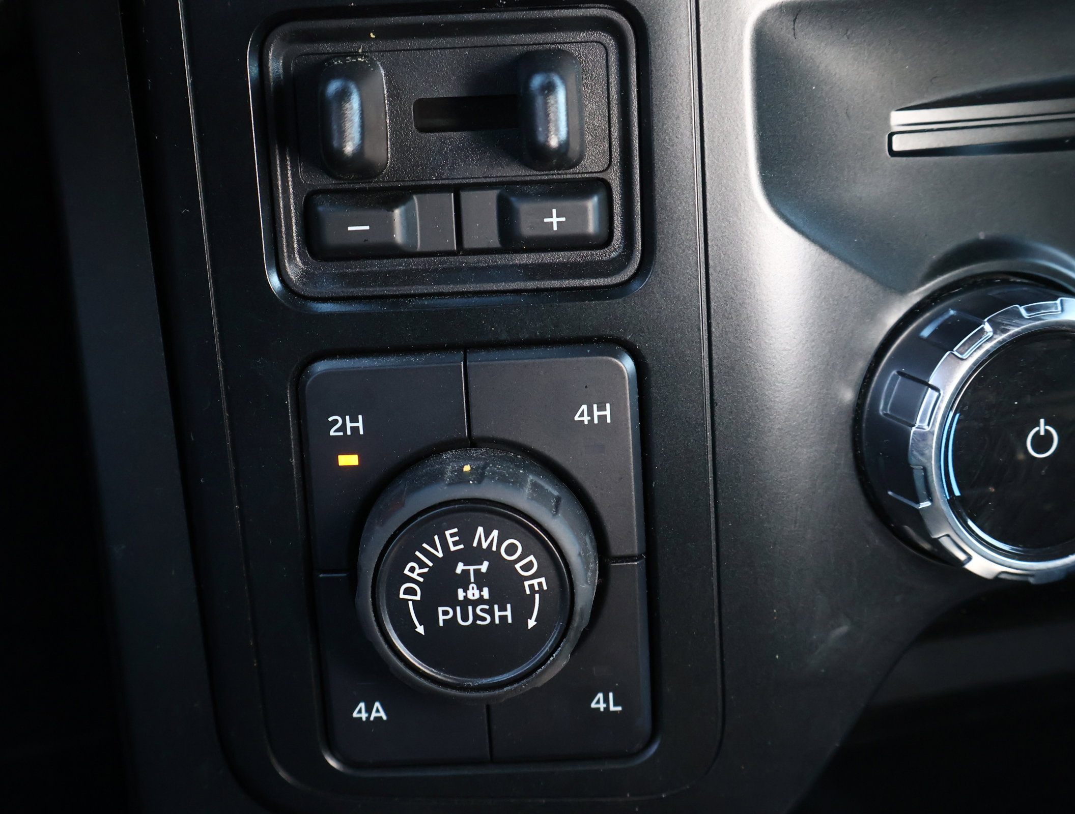 Used 2023 Ford F150 Raptor image 22