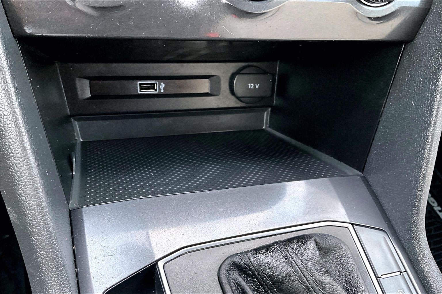 Used 2019 Volkswagen Tiguan S w/ 3rd Row Seat Package AWD/4WD image 31