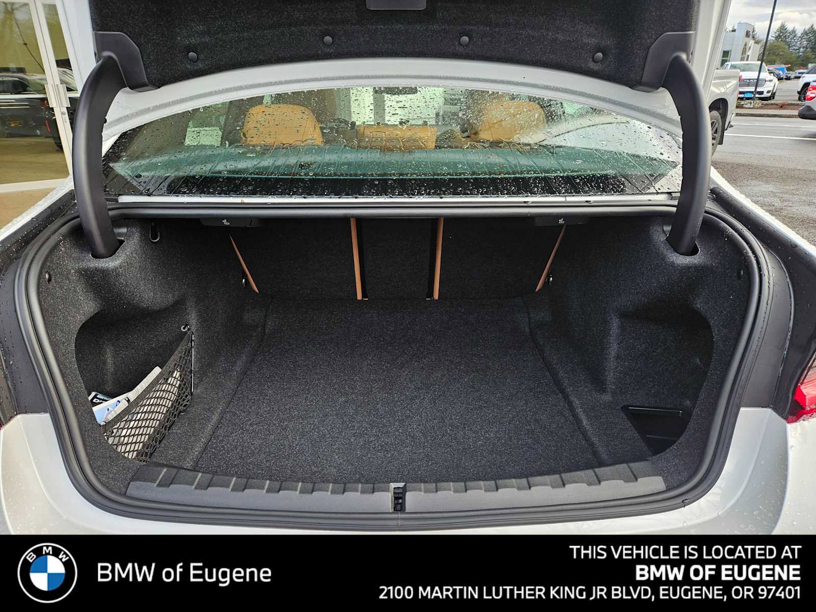 Used 2025 BMW 330i xDrive Sedan w/ Convenience Package image 18