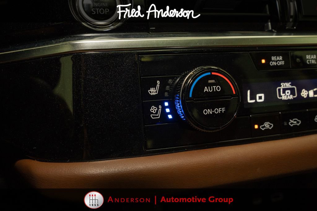 Used 2023 Nissan Pathfinder Platinum w/ Lighting Package (N93) AWD/4WD image 17