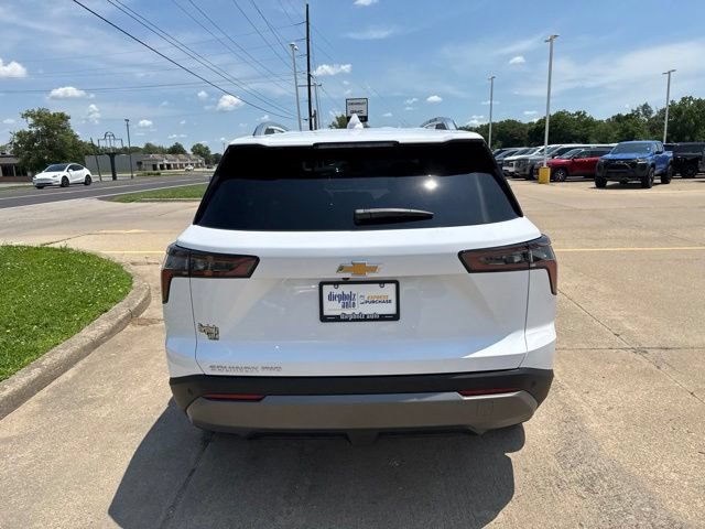 New 2027 Chevrolet Equinox LT w/ LPO, Floor Liner Package AWD/4WD image 6