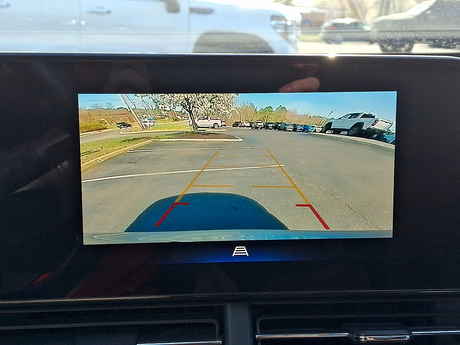 Used 2024 Chevrolet Trax LT w/ Driver Confidence Package image 18