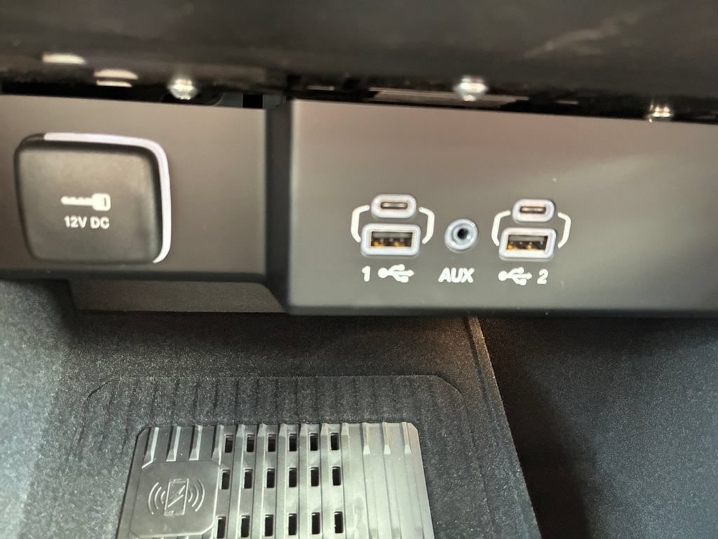 New 2026 Jeep Grand Wagoneer 4WD image 6