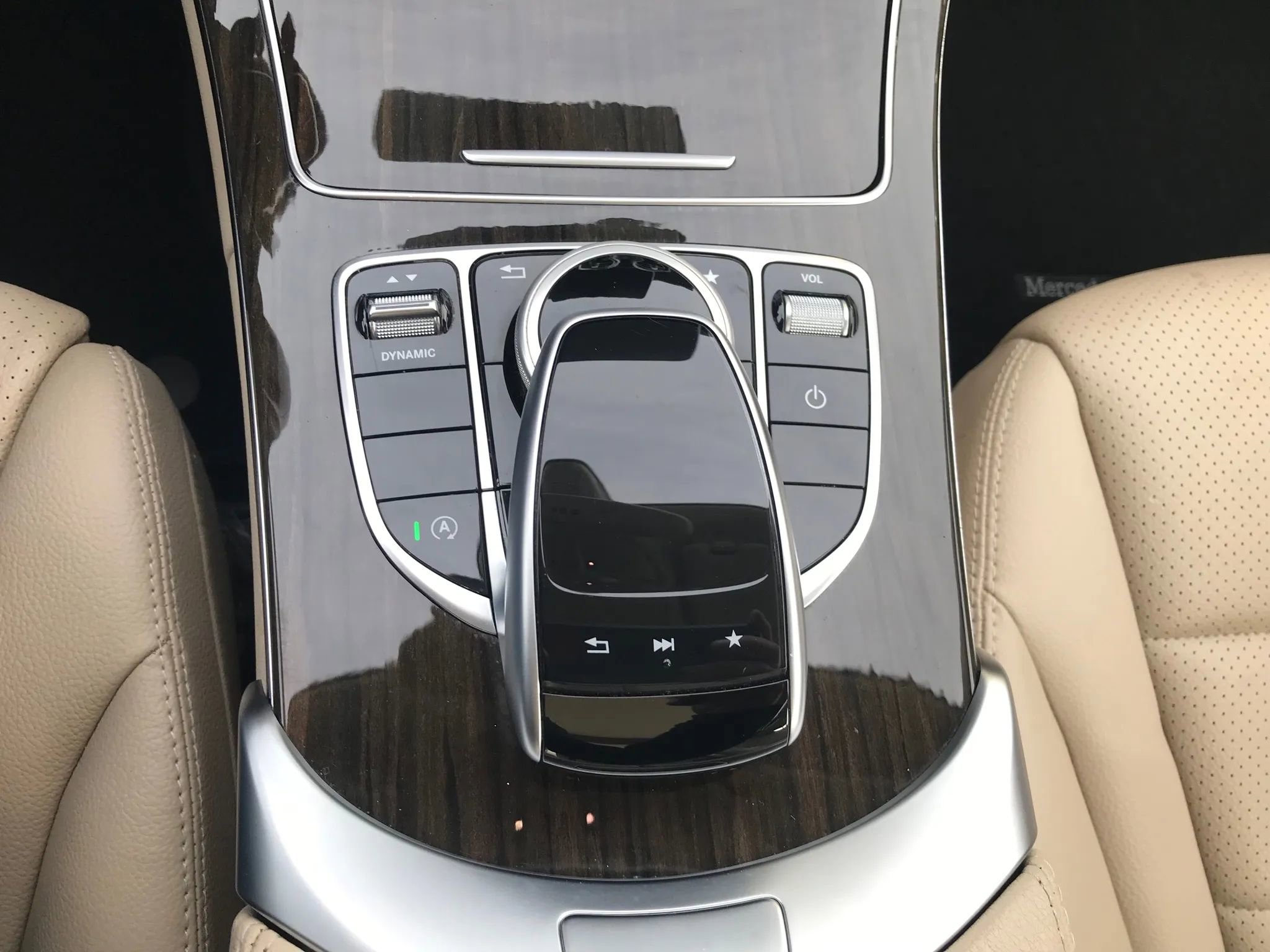 Used 2017 Mercedes-Benz C 300 4MATIC Sedan image 25