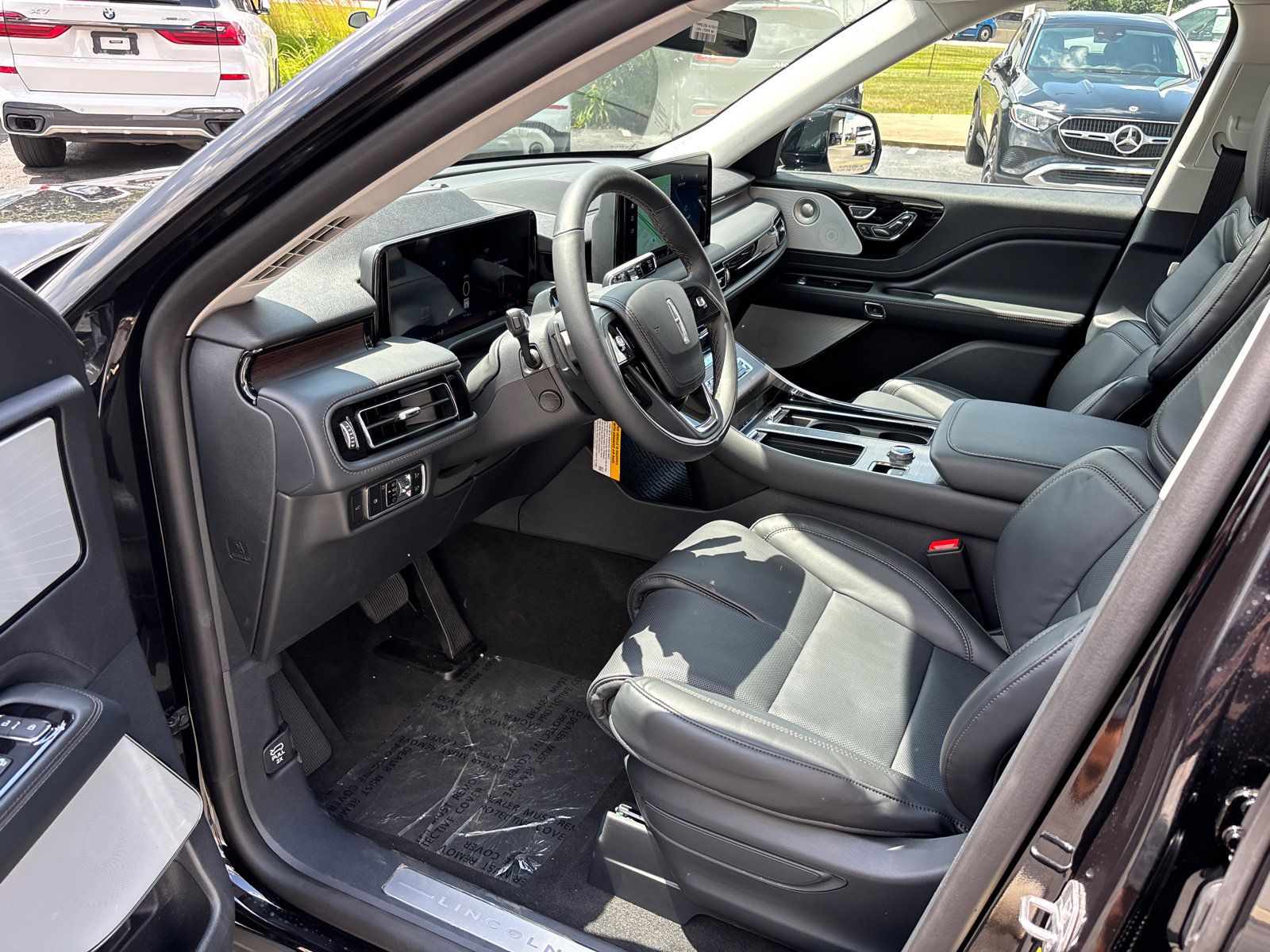 New 2026 Lincoln Aviator Reserve AWD/4WD image 24