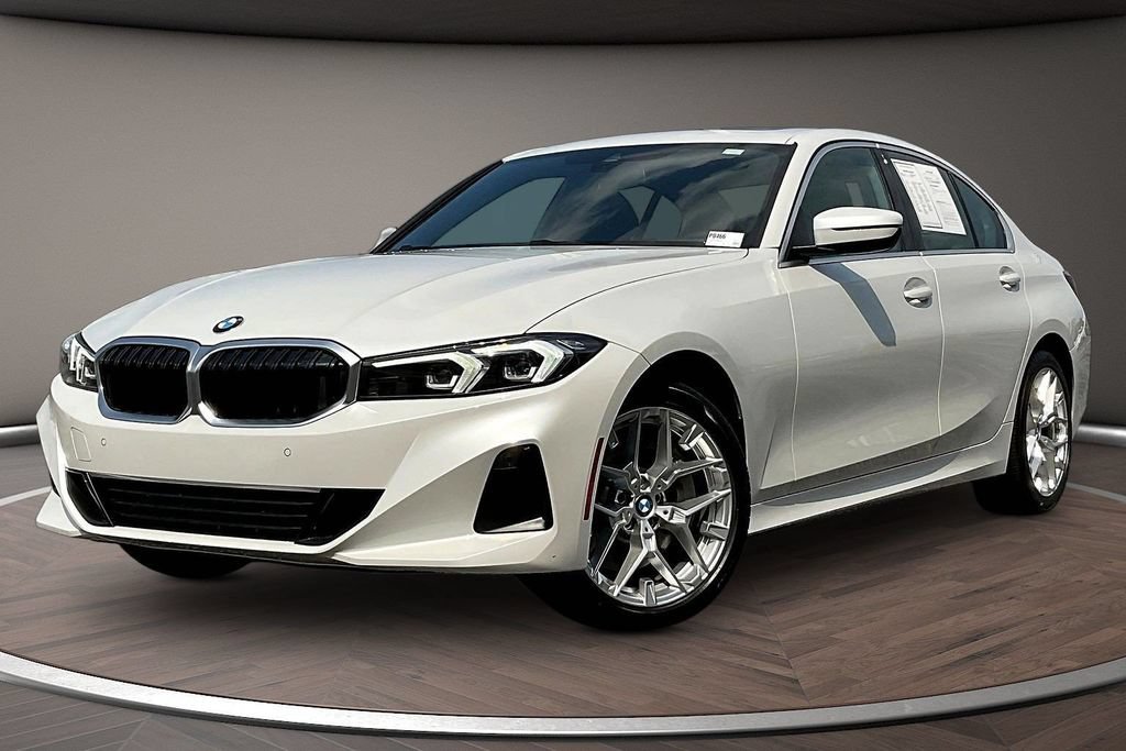 Used 2025 BMW 330i Sedan RWD image 3