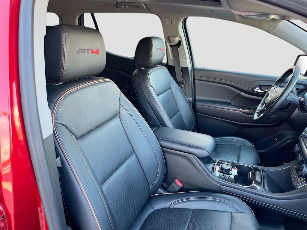 Used 2023 GMC Acadia AT4 w/ Technology Package image 31