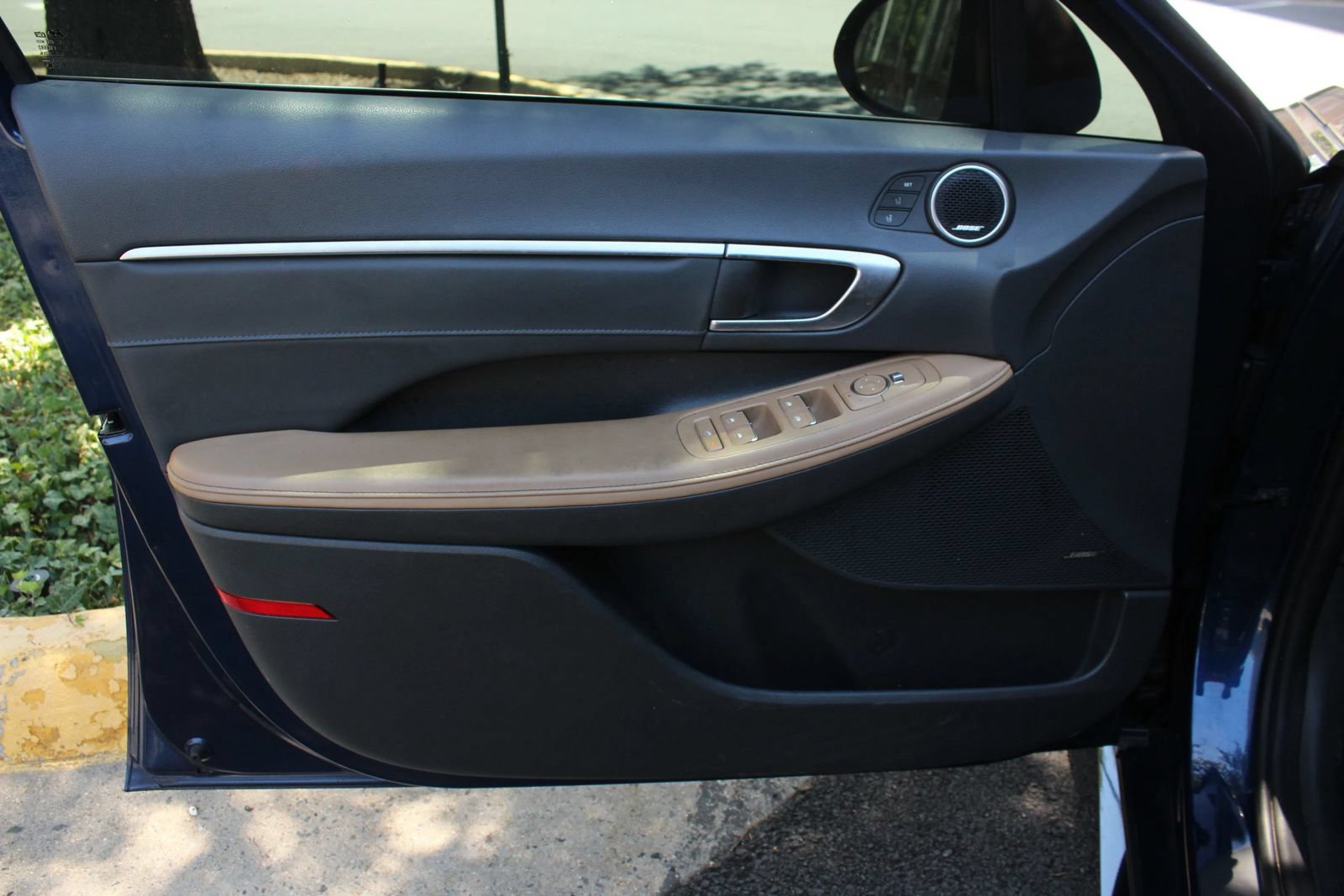 Used 2020 Hyundai Sonata Limited FWD image 15