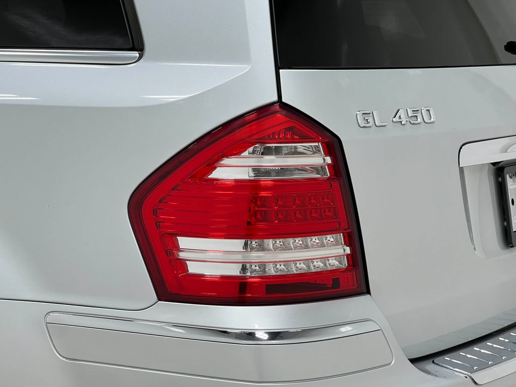 Used 2010 Mercedes-Benz GL 450 4MATIC image 35