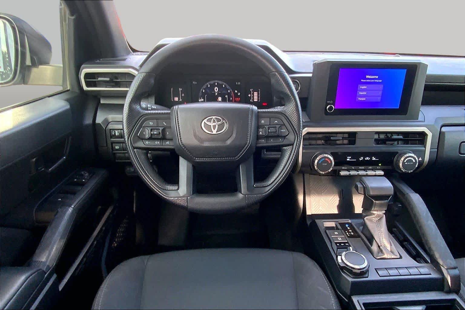 Used 2025 Toyota Tacoma SR AWD/4WD image 6
