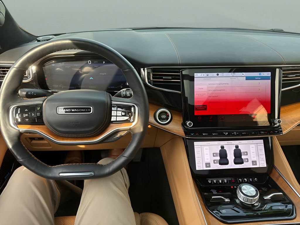 Used 2022 Jeep Grand Wagoneer Series III w/ Rear Seat Video Group 1 image 11