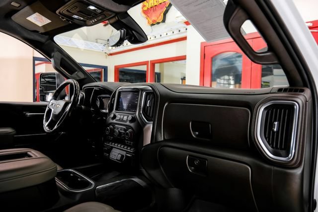 Used 2020 Chevrolet Silverado 2500 LTZ w/ LTZ Premium Package AWD/4WD image 14