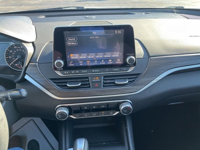 Used 2025 Nissan Altima 2.5 SV image 21