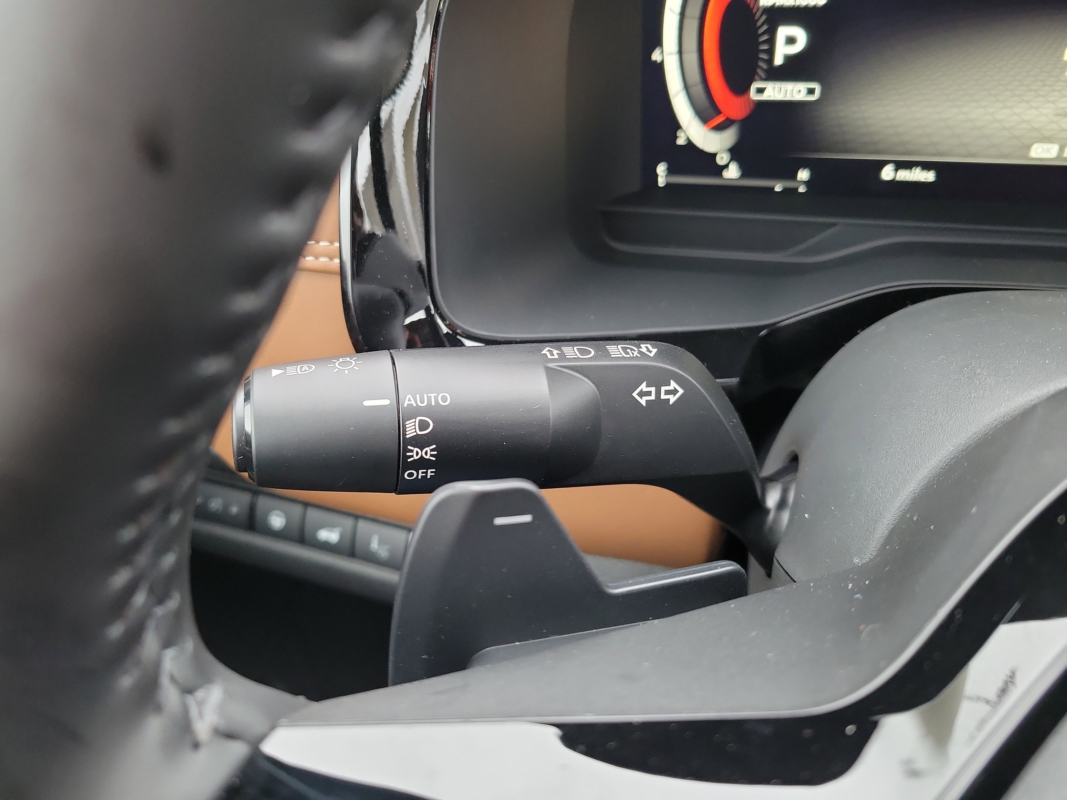 New 2026 Nissan Pathfinder Platinum image 17