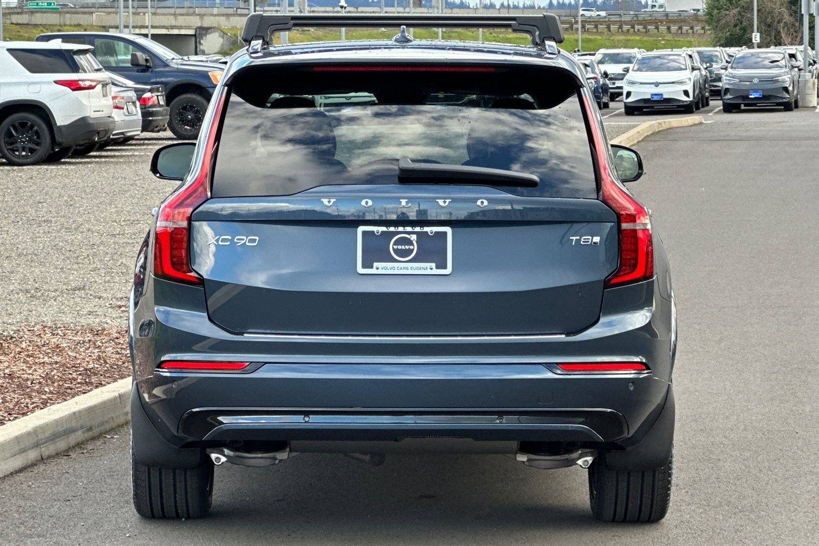 New 2026 Volvo XC90 T8 Ultra w/ Lounge Package image 4