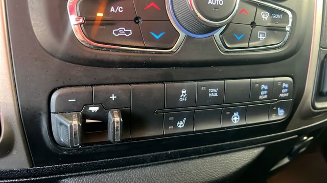 Used 2017 RAM 1500 Outdoorsman AWD/4WD image 12