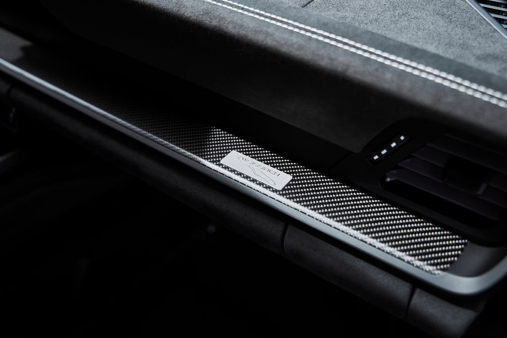 Used 2025 Porsche 911 GT3 image 43